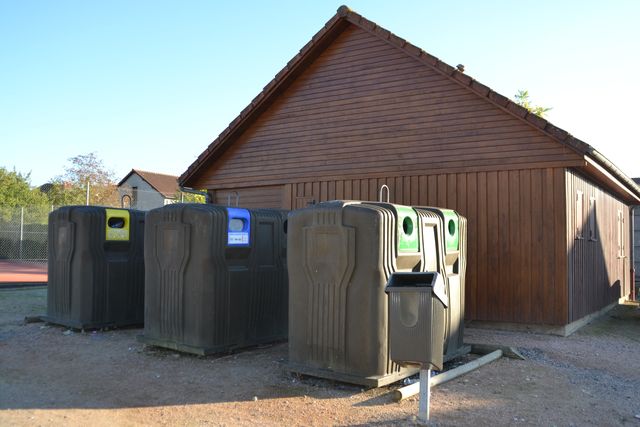 recyclage, containers, tri sélectif, tri-sélectif estivareilles 03190