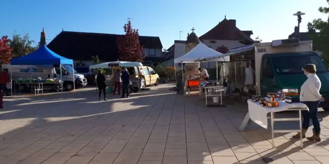 Marché Dimanche Estivareilles